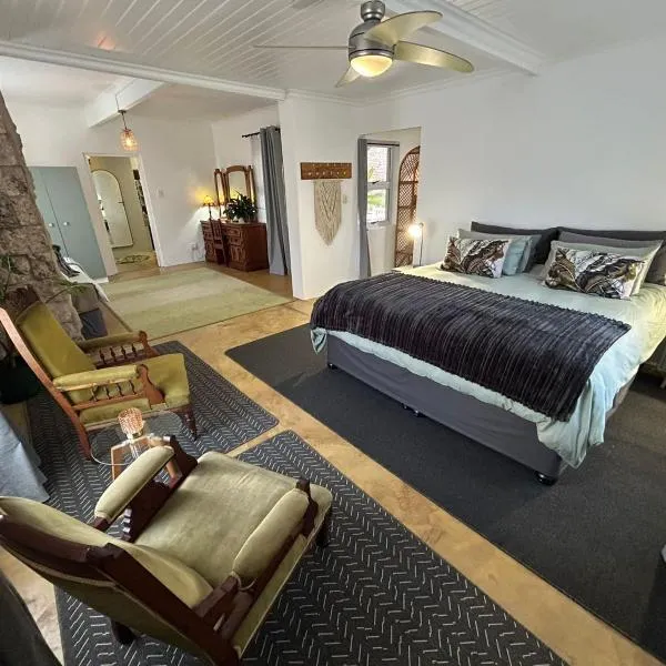 Alikreukel Guest House, hotel v destinaci Stilbaai
