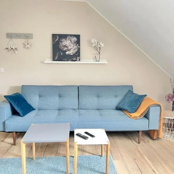 Tolle 2 Zimmer Wohnung Nähe ICE, hotel v destinácii Siegburg