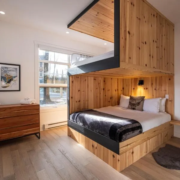 Tremblant Prestige - Les Eaux 233-2, hotel v destinaci Mont-Tremblant