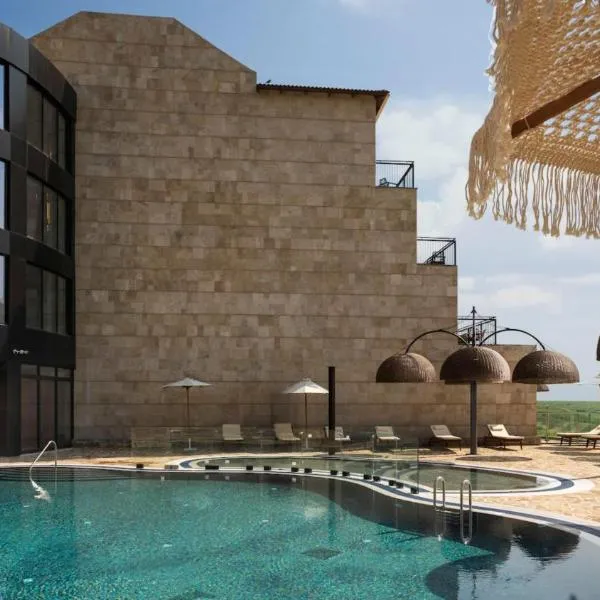 Yarden Estate Hotel: Yesud HaMa'ala şehrinde bir otel