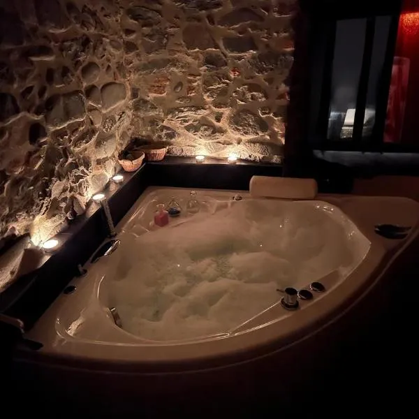 Mansarda Pescia – hotel w mieście Pescia