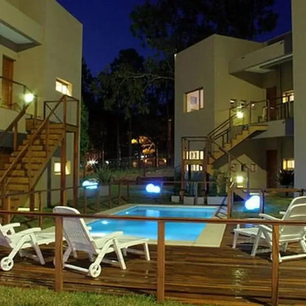 Complejo Totoras، فندق في بينامار