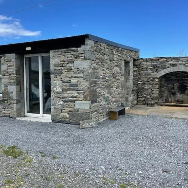 Clarefornia Stone Shed, hotel in Lahinch