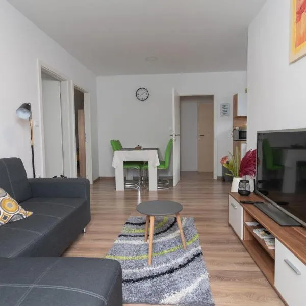 Apartma Fantazija, hotel v destinaci Ribnica