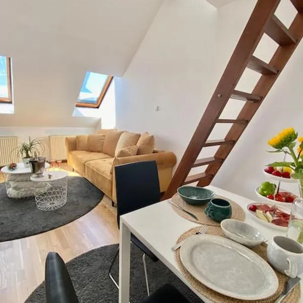 LOVELY Apartment, hotel in Graz