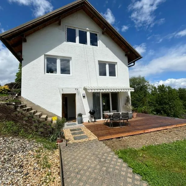 Carinthia Freedom Lodge, hotel v destinaci Töschling