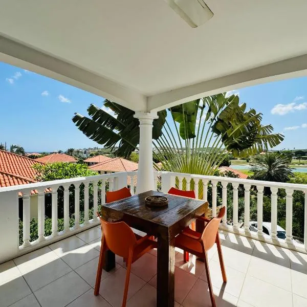 # Blue Bay Beach - Ocean View Apartments - FULLY AIR CONDITIONED #, hotel v destinaci Blue Bay