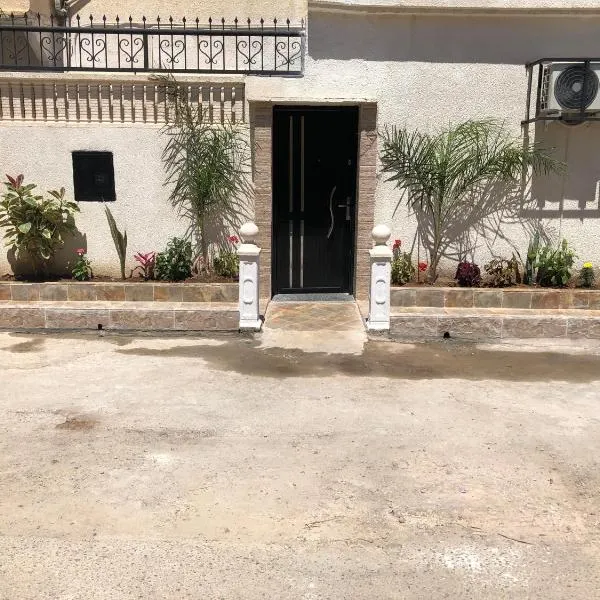 Charmante location de vacances !, hotel v destinaci Bordj el Bahri