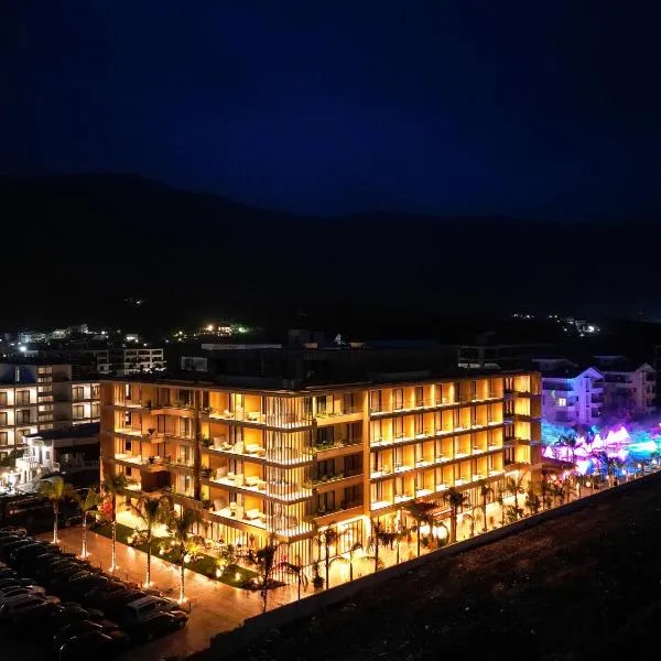 Regina Palm Resort, hotel in Orikum