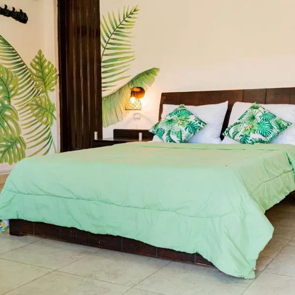 Playa Alta Hostal, khách sạn ở Santa Marta
