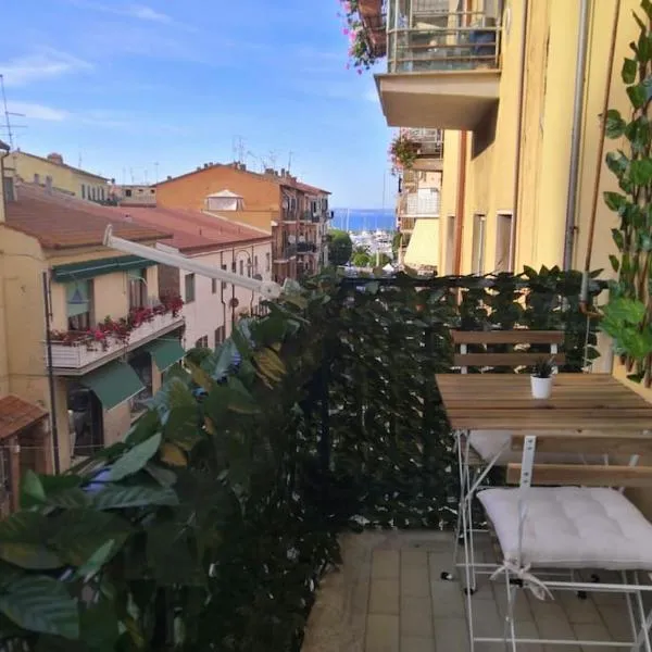 Lo Scorcio sul porto, hotel em Porto Santo Stefano