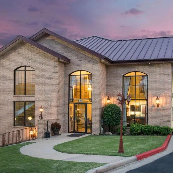 Super 8 by Wyndham Branson By Andy Williams Theatre, hotel v destinaci Branson