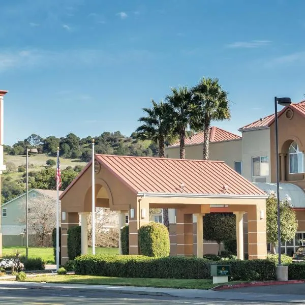 La Quinta by Wyndham Fairfield - Napa Valley, hotel v destinaci Fairfield