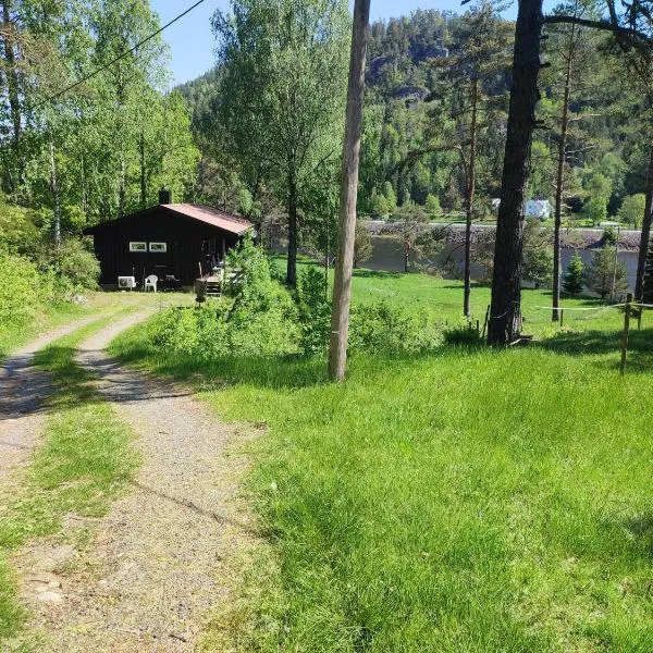 Haugheim Two-Bedroom Cottage, hotel a Oggevatn