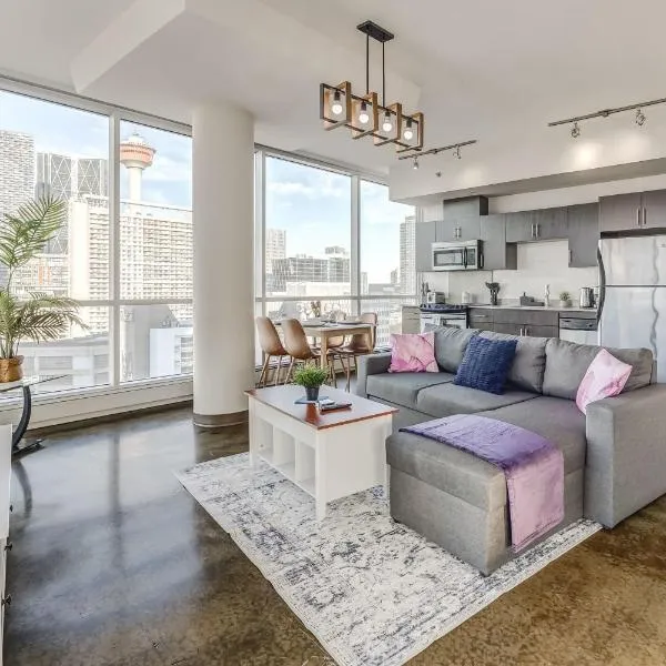 Luxury 2BR Condo - Downtown City Views, hotel in Calgary