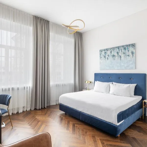 GRAND CROWN, hotel v destinaci Vilnius