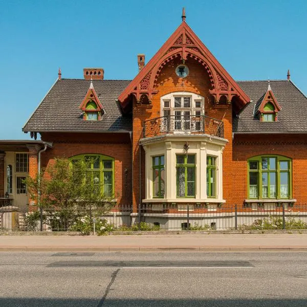 B&B Mühlenvilla am Bützower Hafen, hotel v mestu Bützow