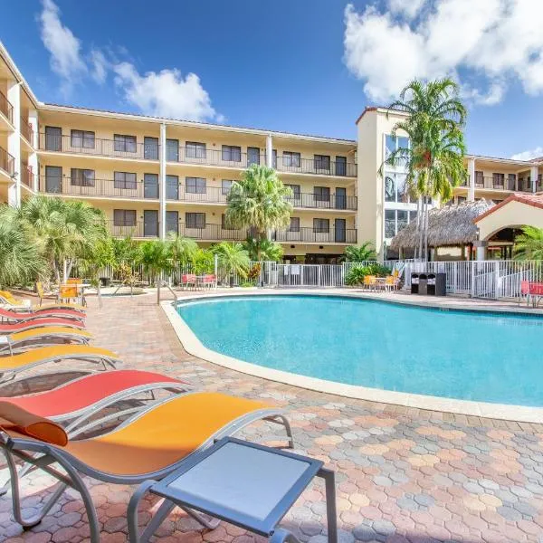 Holiday Inn & Suites Boca Raton - North, hotel em The Cove