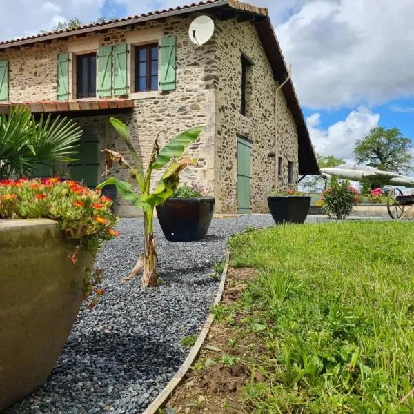 La Maison du Lac Lavaud, hotel em Saint-Quentin-sur-Charente