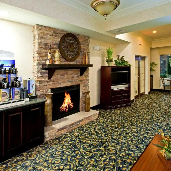 Holiday Inn Express Hotel & Suites Frankfort by IHG, hotel en Frankfort