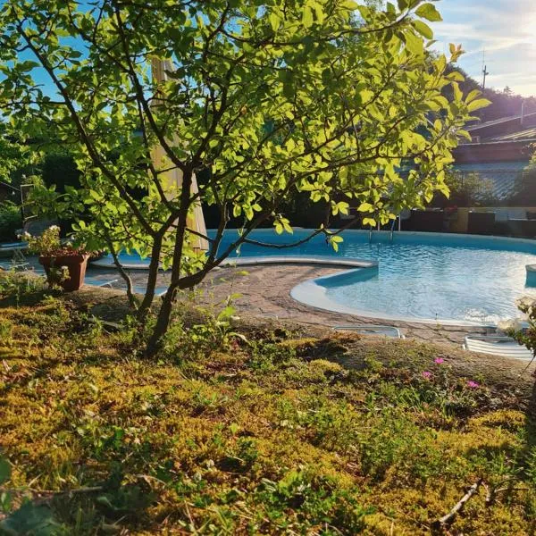 Cuccaro Club - Val di Vara e Cinque Terre – hotel w mieście Rocchetta di Vara