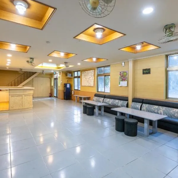 Green Field Mountain Villa, hotel v destinaci Hualing