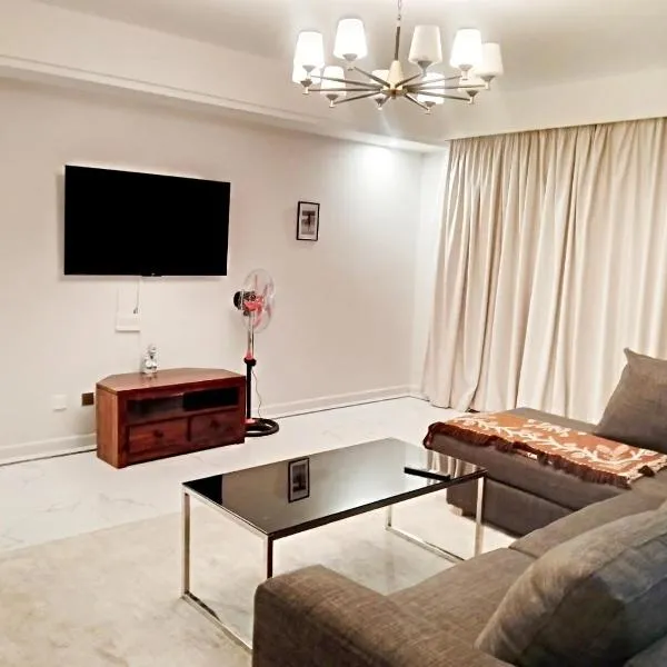 2 or 3br Spacious All Ensuite - Madiniplace 2 near JKIA SGR, ξενοδοχείο σε Syokimau