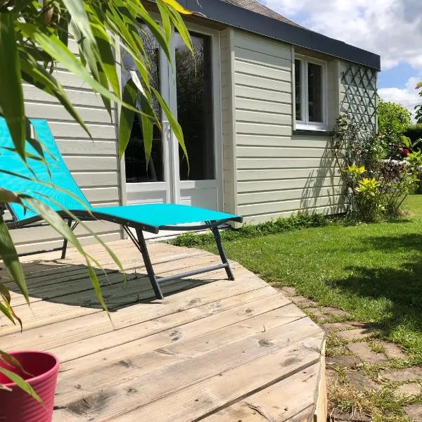 La Cabane de l'église, ξενοδοχείο σε Saint-Ouen-du-Tilleul