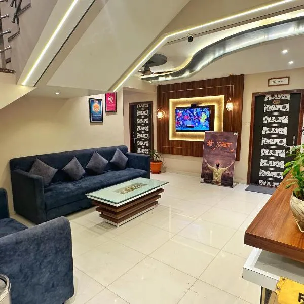 Hotel Gurukripa Inn, hotel u gradu 'Godarpura'