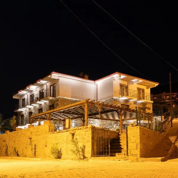 TERRA GAİA Hotel、Gokceada Townのホテル