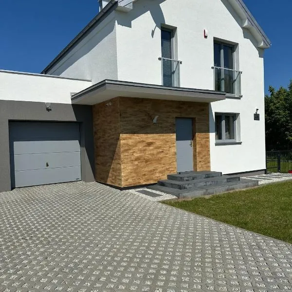 Domy wakacyjne WELLE, hotel v mestu Kołczewo