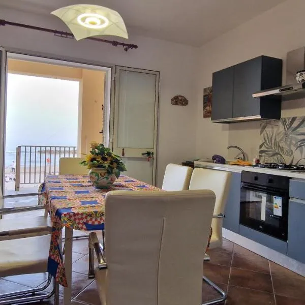 Casa Vacanze "Palafitta Rossa" Sciacca, hotel in Sciacca