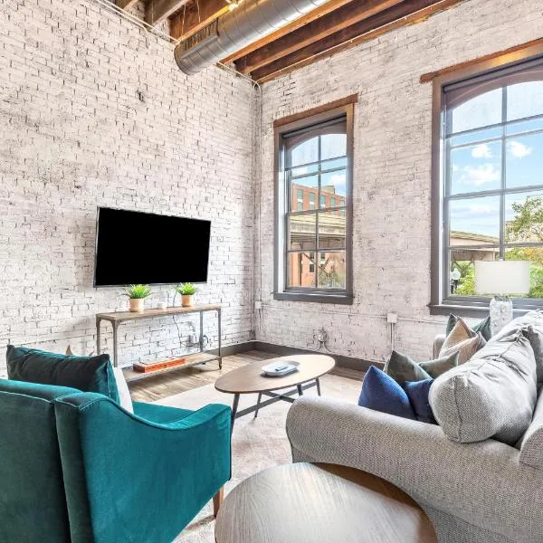 Brick & Bed Riverfront Lofts, PC 104, viešbutis mieste Sent Luisas