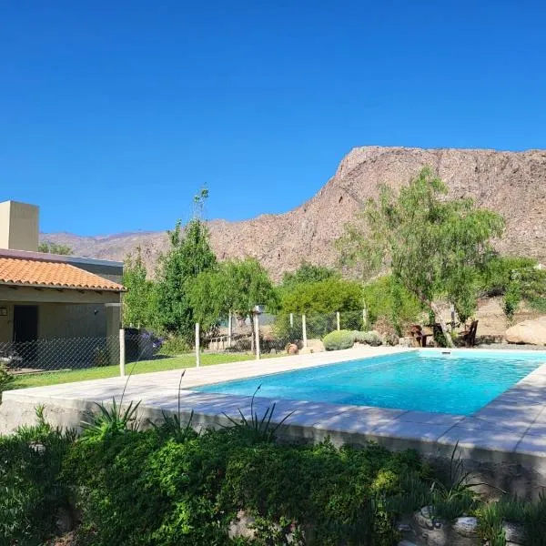 CASAS Viñedos de Cafayate Alquiler Temporario, hotel v destinaci Cafayate