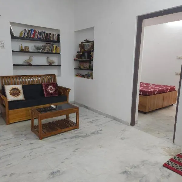 SHI's Spandha 2bhk Near KMCH Hospital & Airport, khách sạn ở Coimbatore
