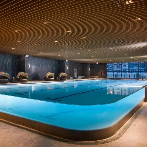 Crowne Plaza Kunshan by IHG, khách sạn ở Côn Sơn