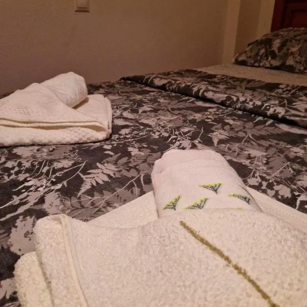 Efchi city center apartment, ξενοδοχείο στην Κατερίνη