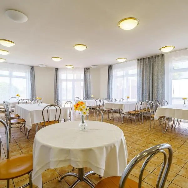 Apartmány Nová Role - BeachCamp, hotel v Nové Roli