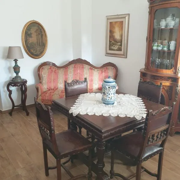 Le Rondinelle, hotel v destinaci San Demetrio neʼ Vestini