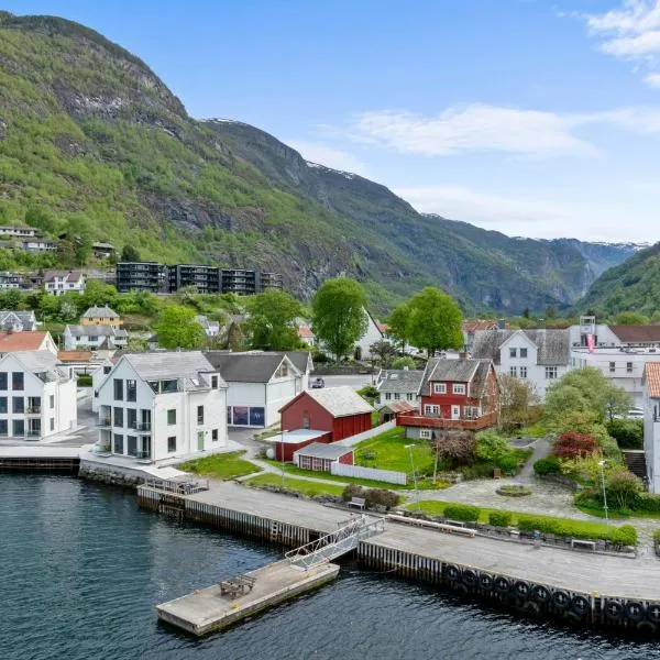 Aurland Guesthouse, hotel in Aurland
