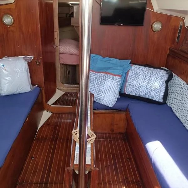 nuit insolite sur un bateau, ξενοδοχείο σε Canet-en-Roussillon