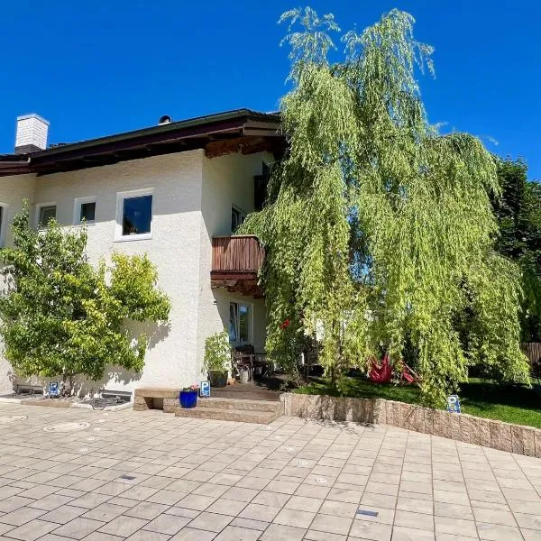 Gästehaus Grabbe, ξενοδοχείο σε Prien am Chiemsee