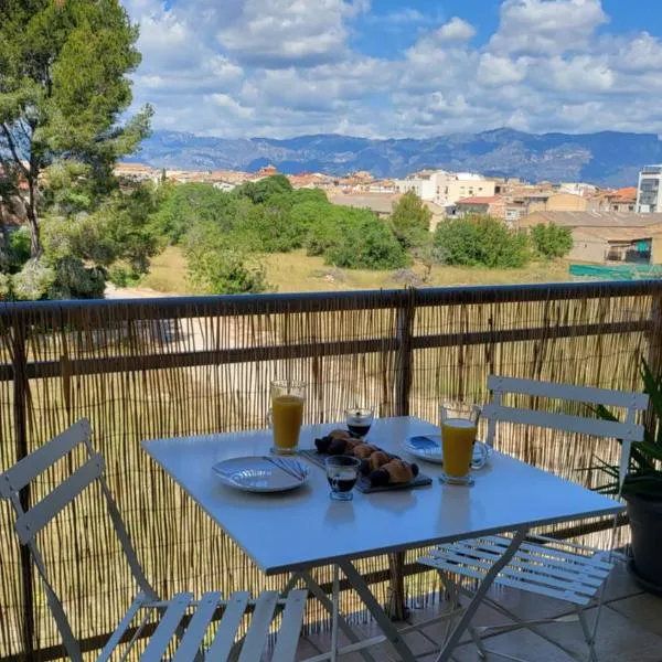 Apartamento VALLFOGONA Relax, hotel a Santa Bárbara