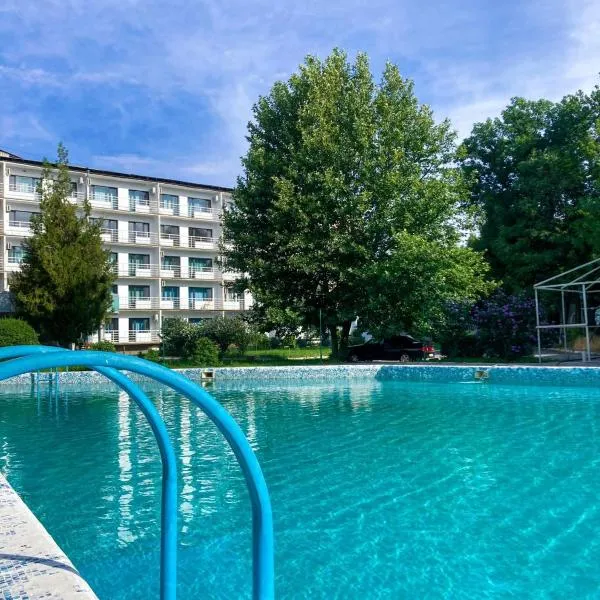 TOURIST HOTEL, hotel v destinaci Šymkent