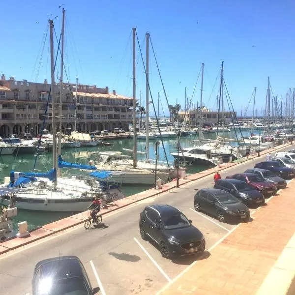 Apartamento Turístico Puerto de Almerimar, hotel em El Ejido