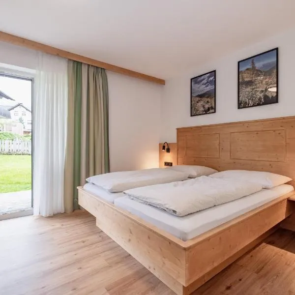 Gasthof - Pension Durnthaler, хотел в Трополах