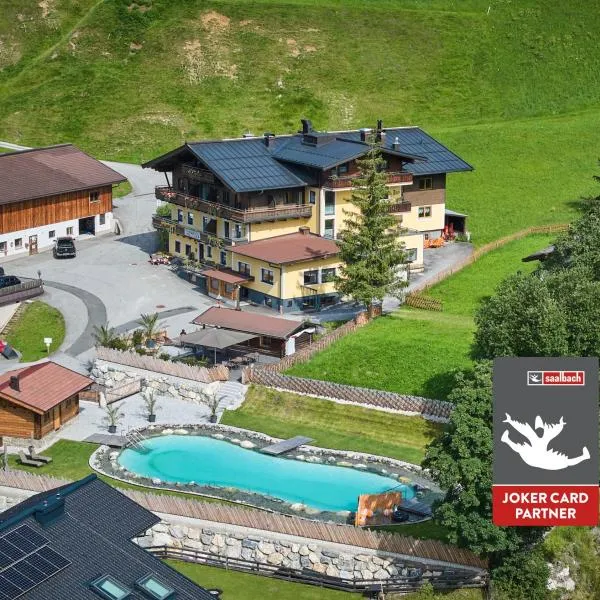 Eibinghof BED & BREAKFAST & SWIM, hotel v Saalbachu