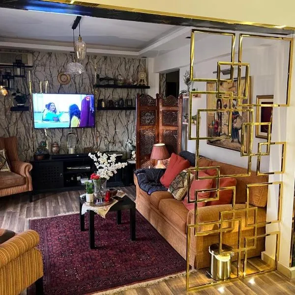 شقه فاخره بكمبوندبشارع التسعين القاهره الجديده, hotel New cairo városában