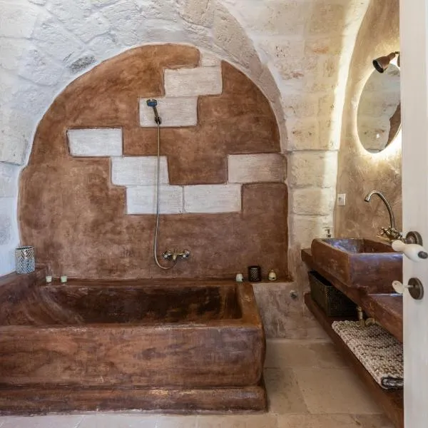 Mestru Rafeli Art, hôtel à Carovigno