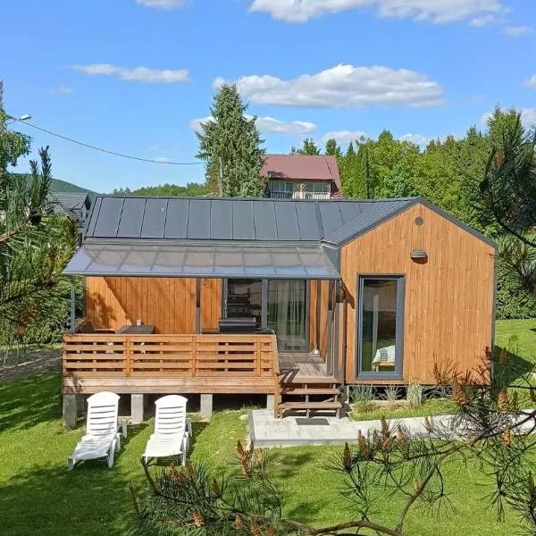 Domki u Łosia Bieszczady & Sauna, hotel em Polańczyk